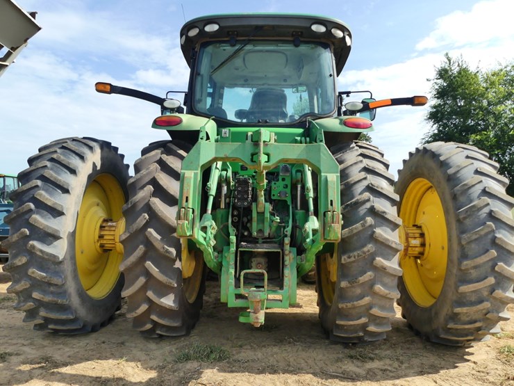 2015-john-deere-8345r-image-5
