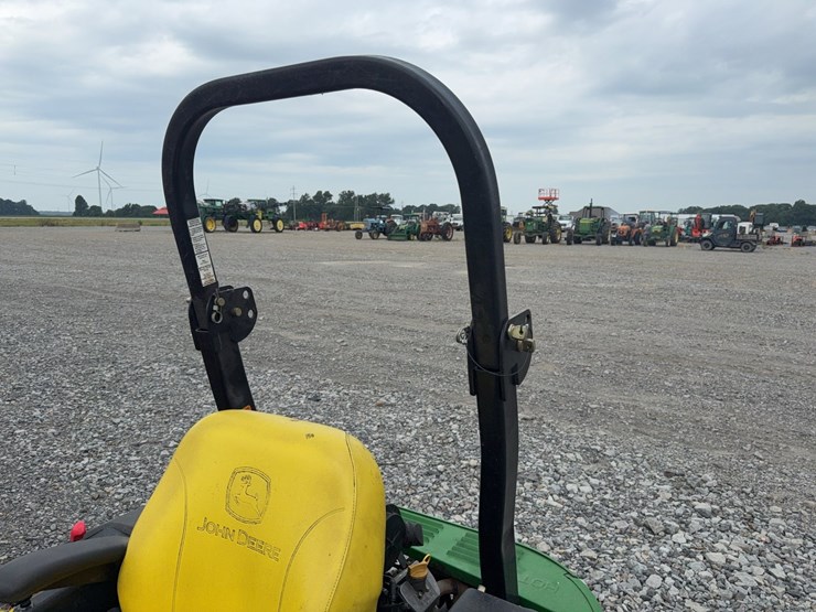 john-deere-737-image-28