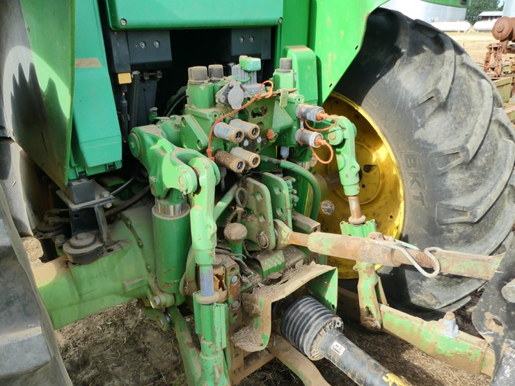 john-deere-7320-image-5
