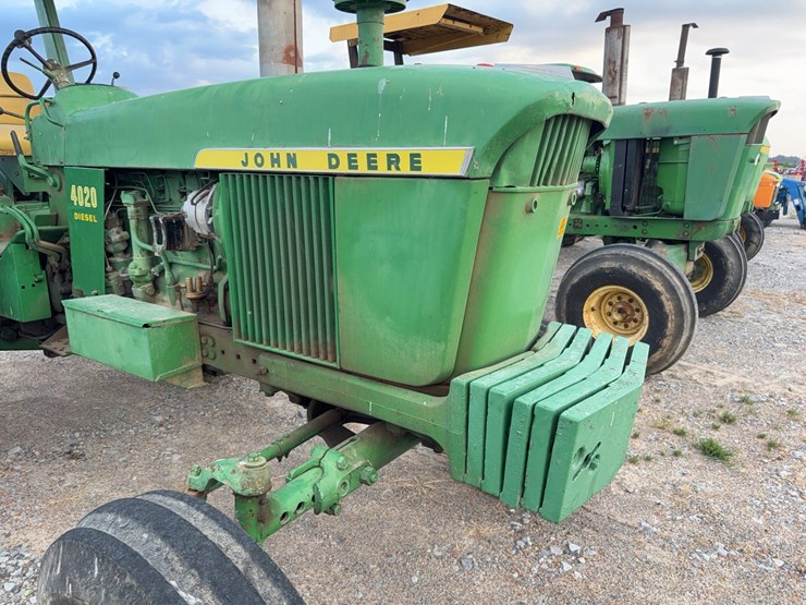 john-deere-4020-image-30