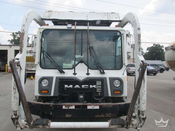 2016-mack-mru613-image-6