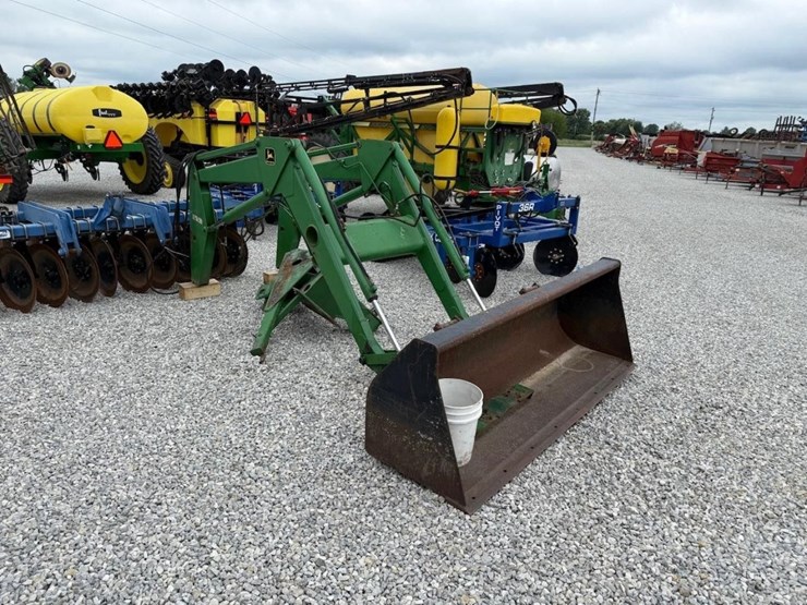 john-deere-260-image-2