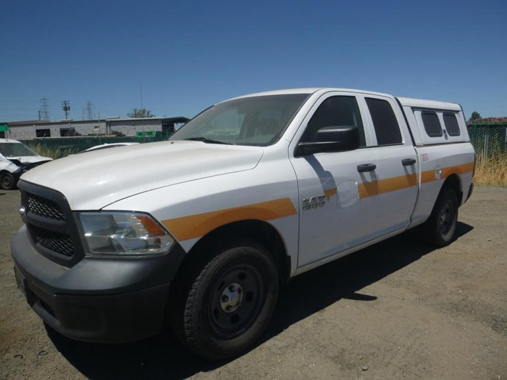 2015-dodge-1500-image-1