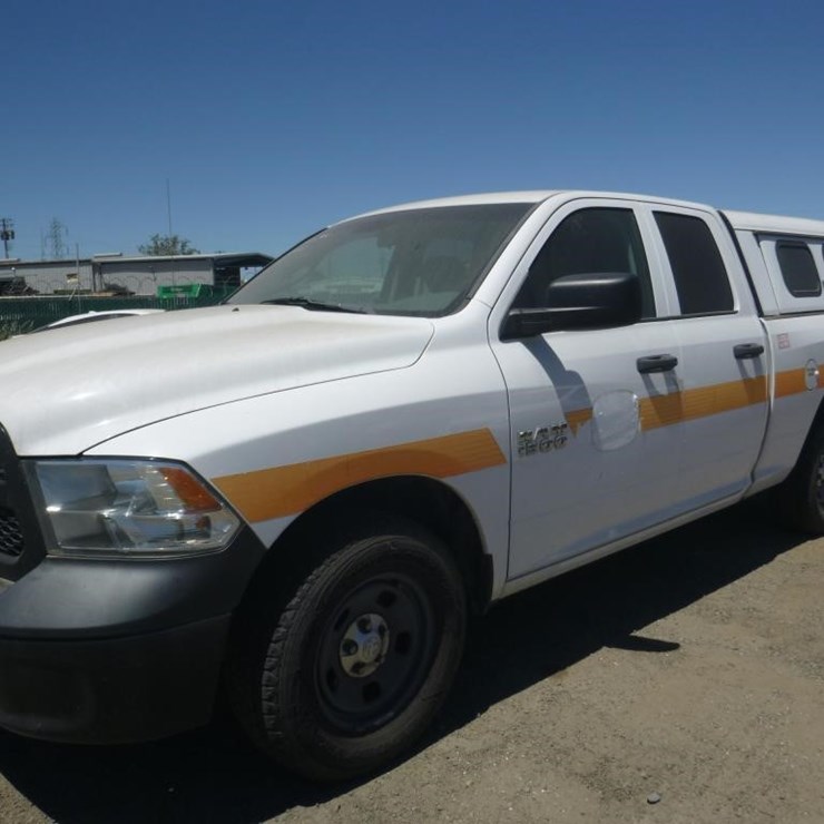 2015 DODGE 1500