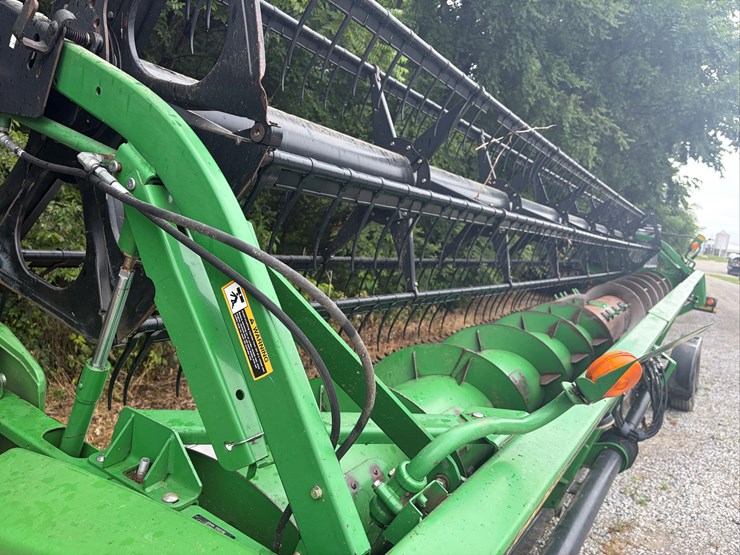 john-deere-630f-image-7