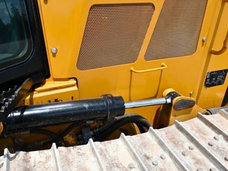 2018-caterpillar-d5k2-xl-image-10