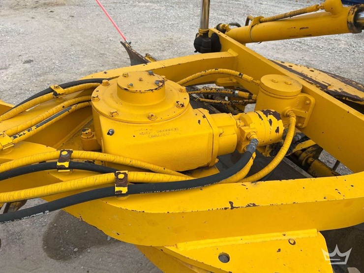2002-caterpillar-120h-image-22