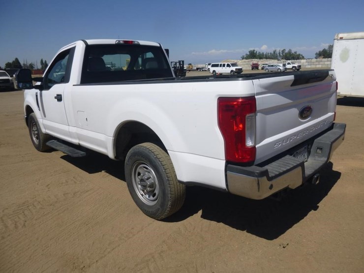 2019-ford-f250-image-5