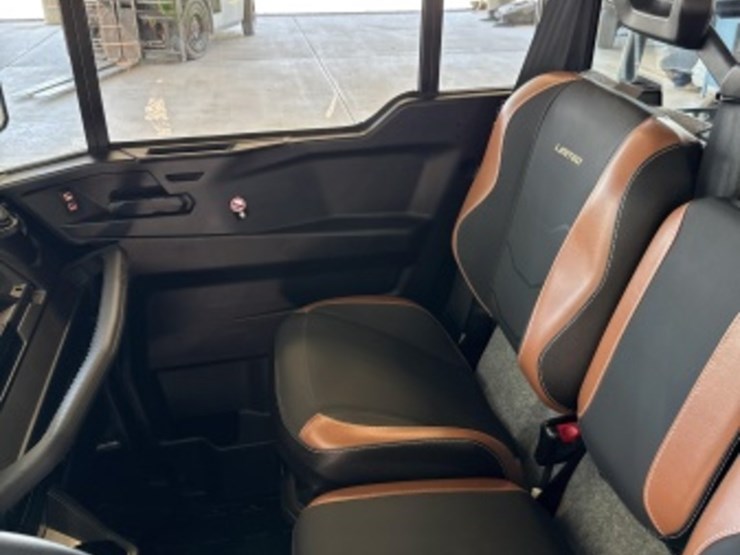 2023-can-am-defender-pro-limited-sxs-image-37