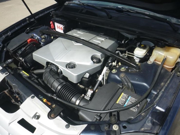 2007-cadillac-srx-image-10