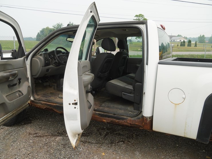 2008-chevrolet-2500-image-73