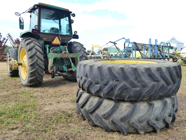 1998-john-deere-4650-image-4