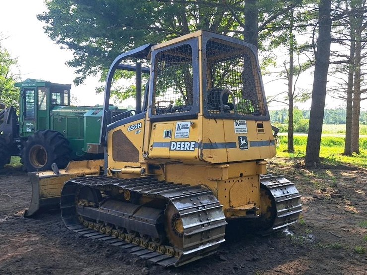 deere-650h-image-3