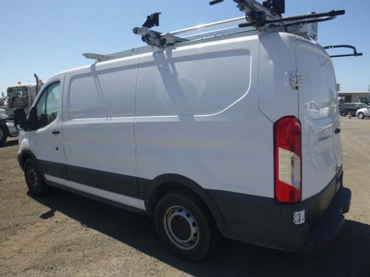 2018-ford-transit-image-4