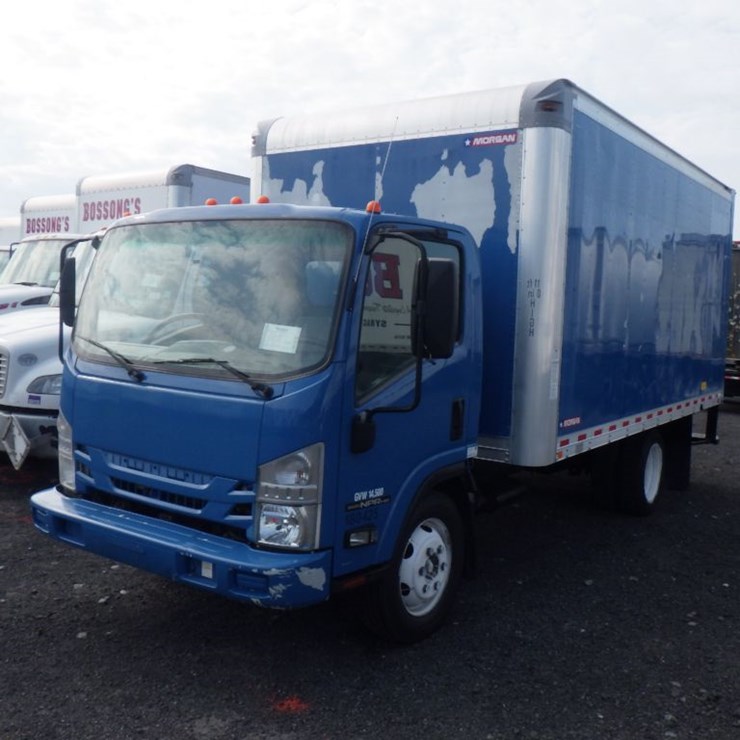 2018 ISUZU NPR HD