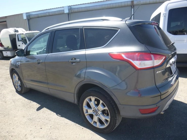 2015-ford-escape-image-4