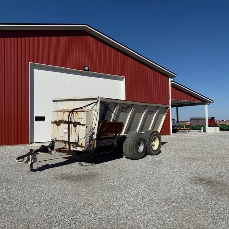 KUHN KNIGHT 8132