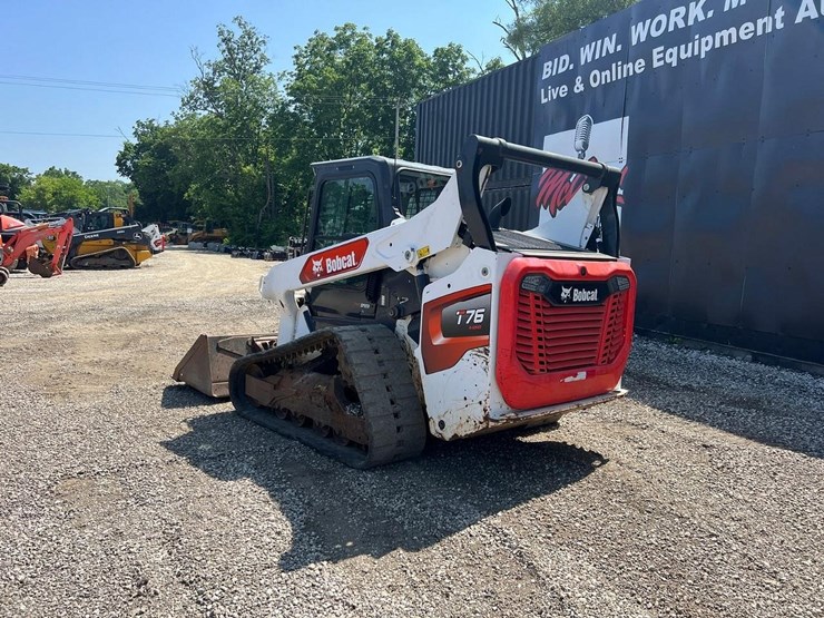 2022-bobcat-t76-image-4