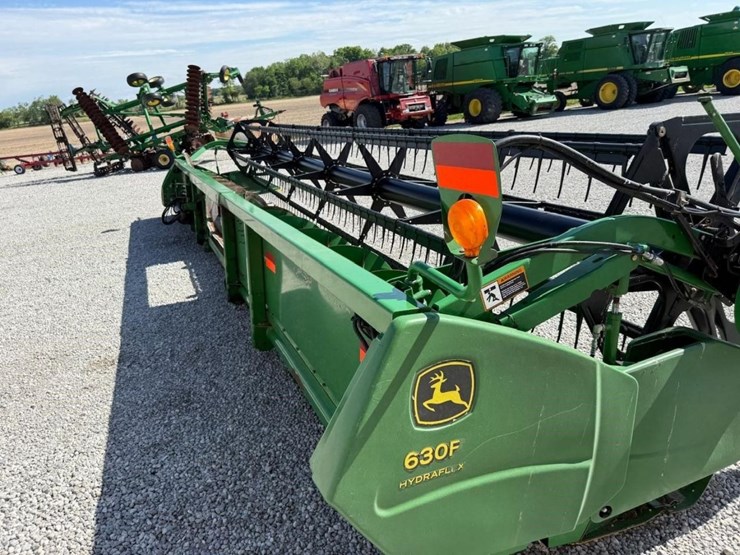 2006-john-deere-630f-image-50
