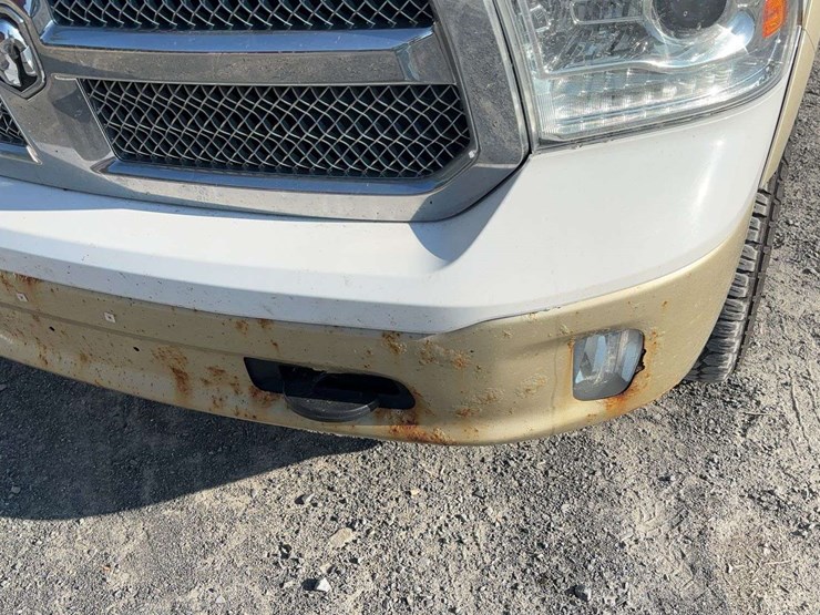2016-ram-1500-laramie-longhorn-image-37