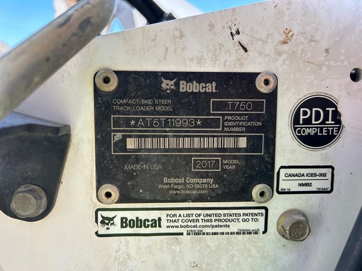 2017-bobcat-t750-image-26