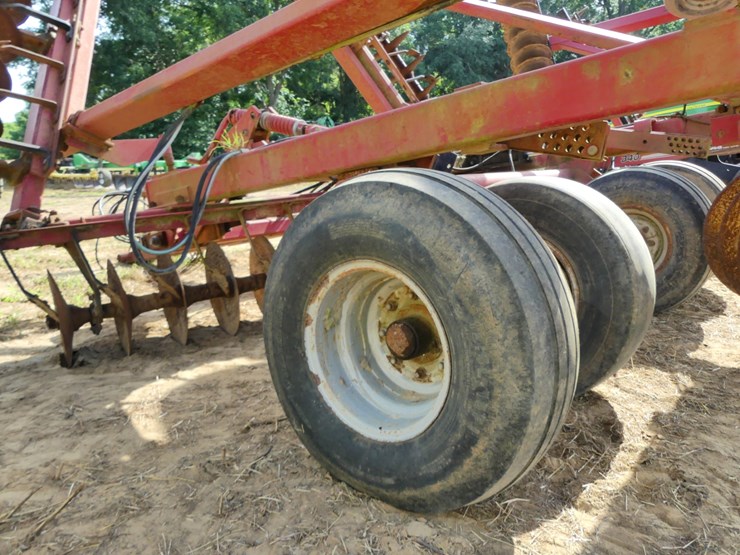 case-ih-3950-image-6