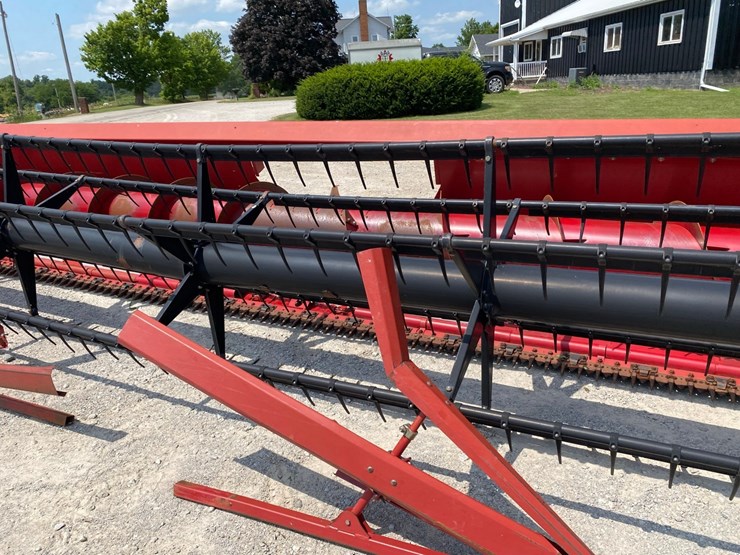 case-ih-1020-image-12