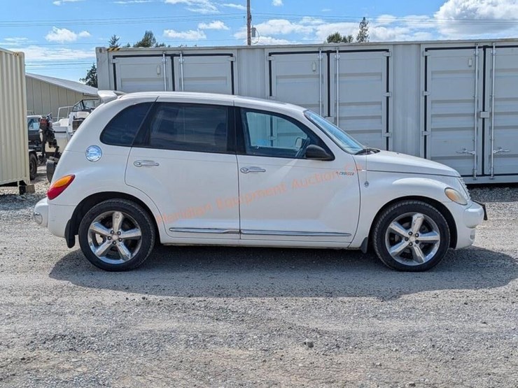 2003-chrysler-pt-cruiser-image-2