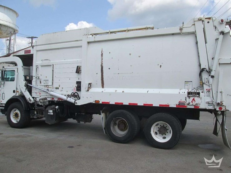 2016-mack-mru613-image-4