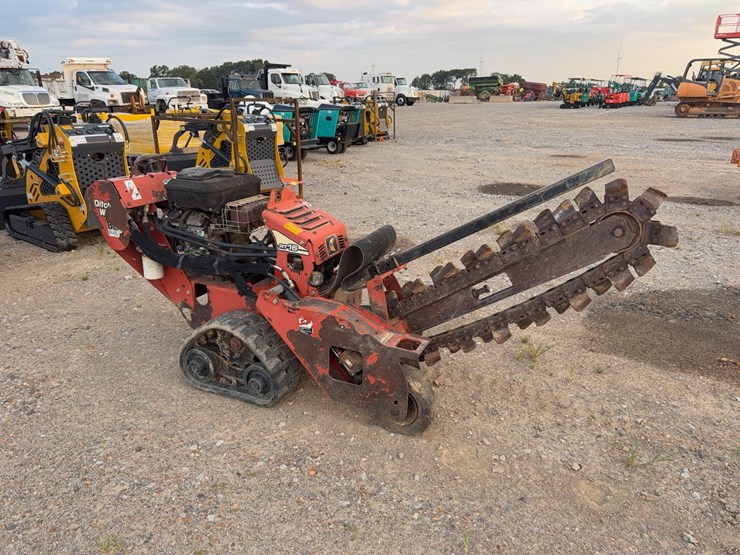ditch-witch-rt16-image-1