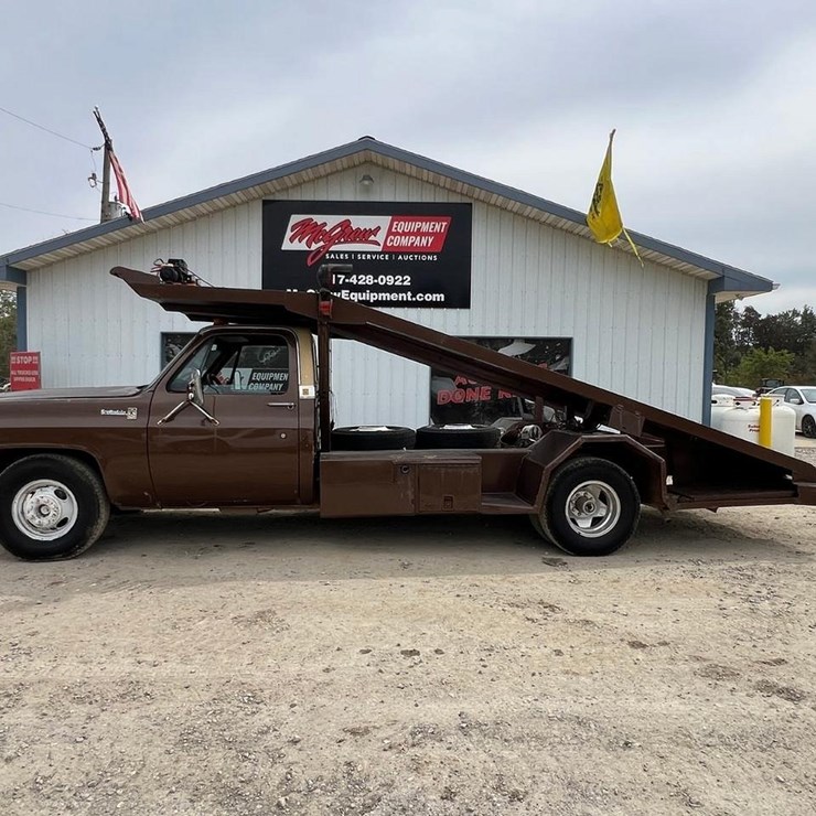 CHEVROLET C30