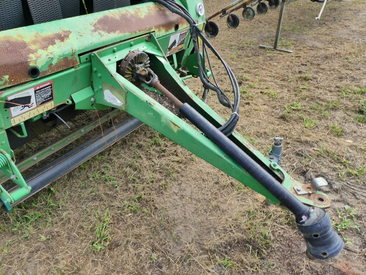 john-deere-568-image-3