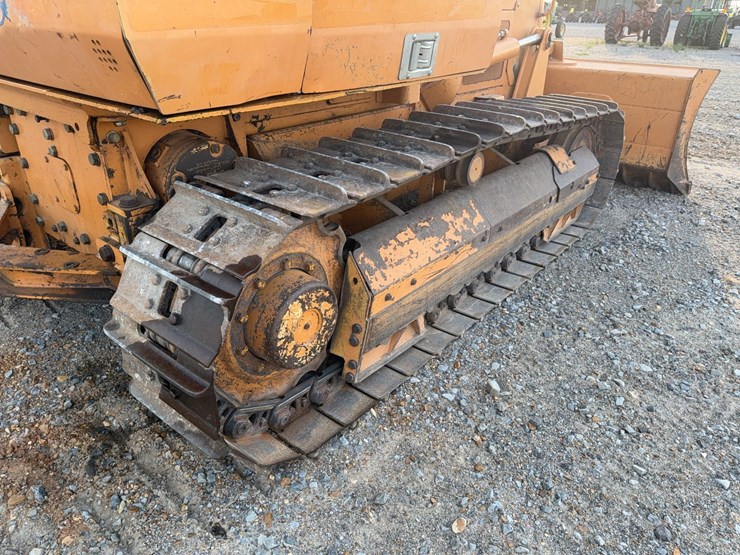 2004-case-650k-image-10