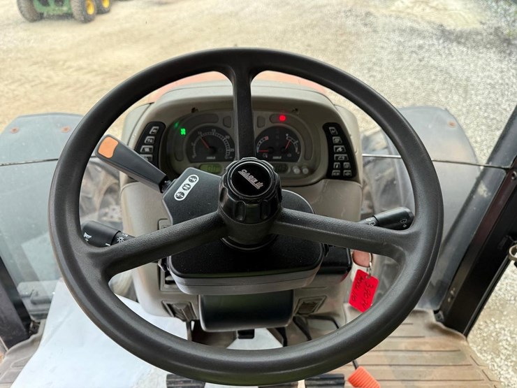 case-ih-mxu110-image-24