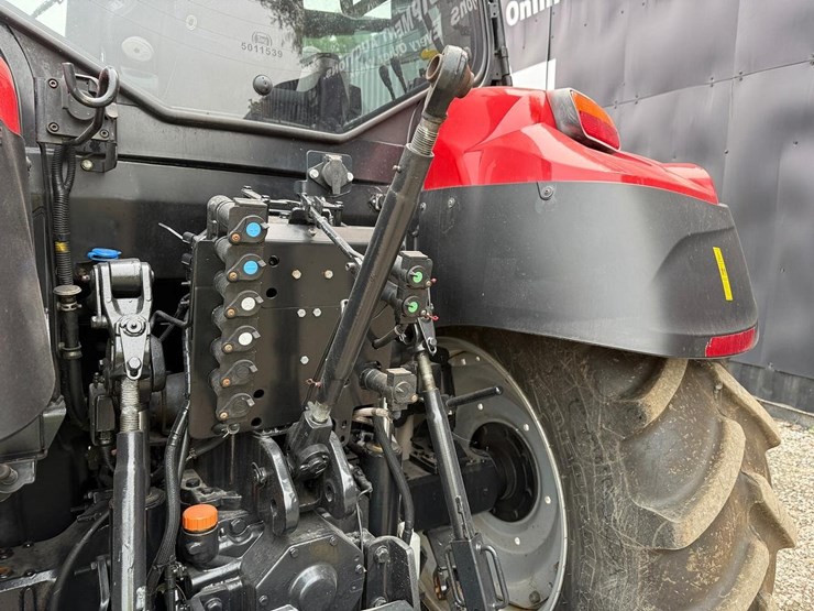 case-ih-vestrum-130-image-16