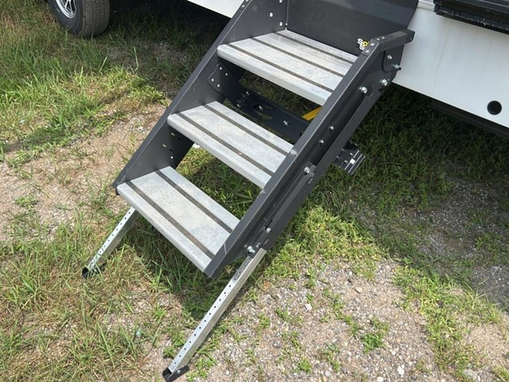 #141-•-2024-alliance-rv-delta-281bh-camper-image-11
