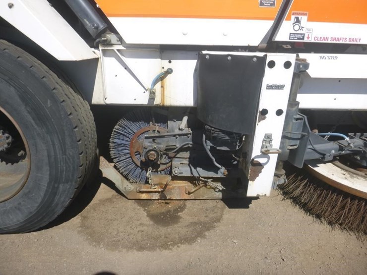 2013-global-m4-sweeper-image-10