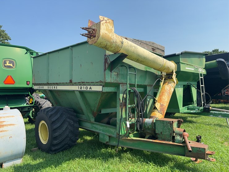 john-deere-1210a-image-2