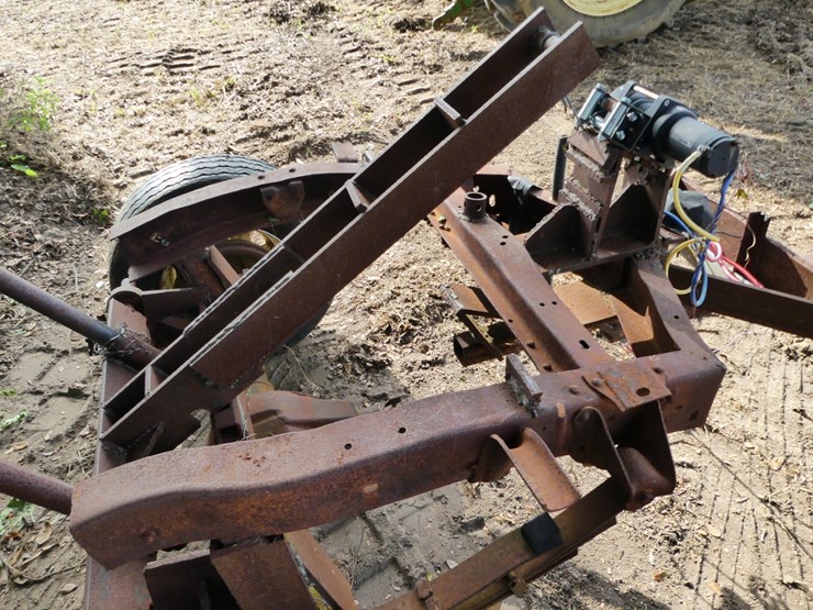 homemade-bale-carrier-image-4