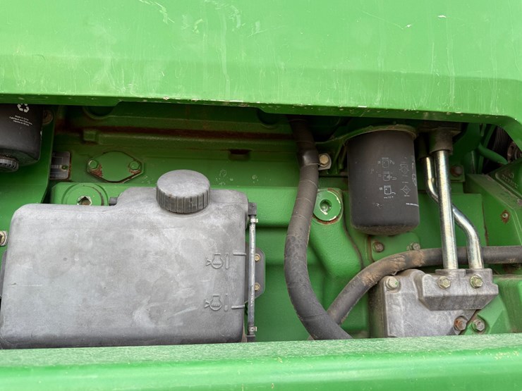 2002-john-deere-4710-image-95