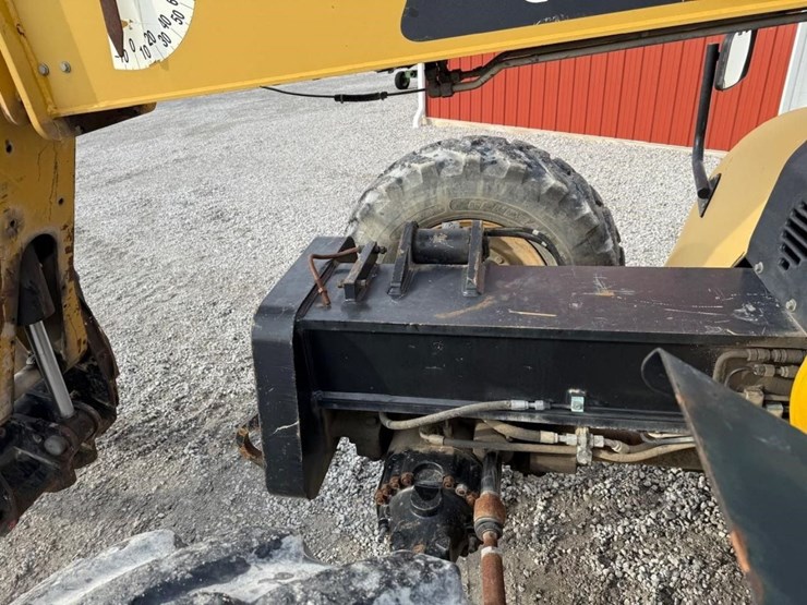 caterpillar-tl642-image-51