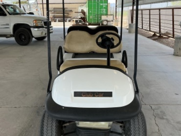 2009-club-car-golf-cart-image-3