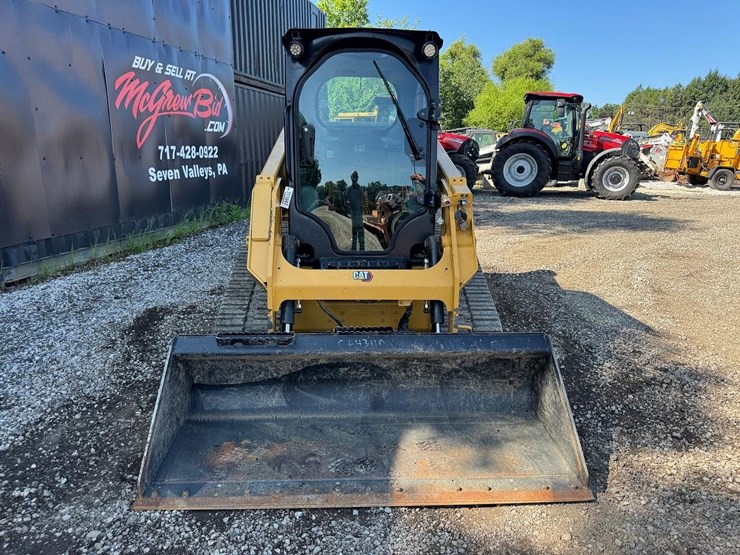 2020-caterpillar-249d3-image-9