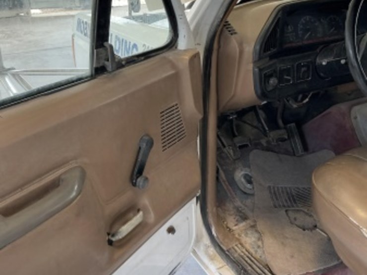 1988-ford-f350-image-24