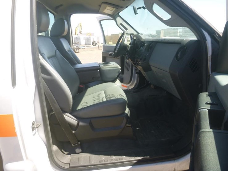 2014-ford-f250-image-10