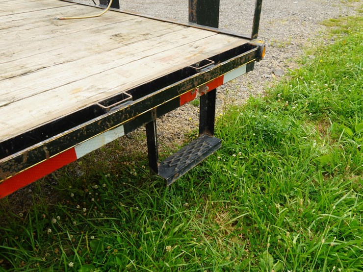 #136-•-2013-appalachian-49290-24'-trailer-image-42