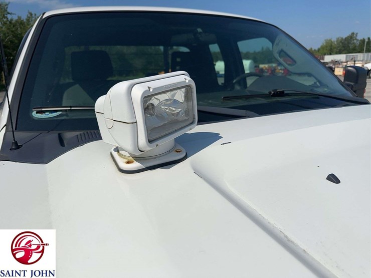 2016-ford-f250-xl-image-14