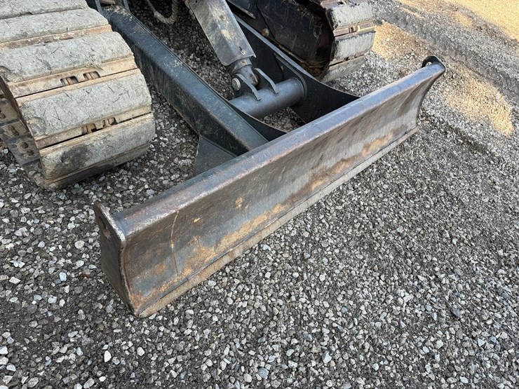 bobcat-e60-image-10
