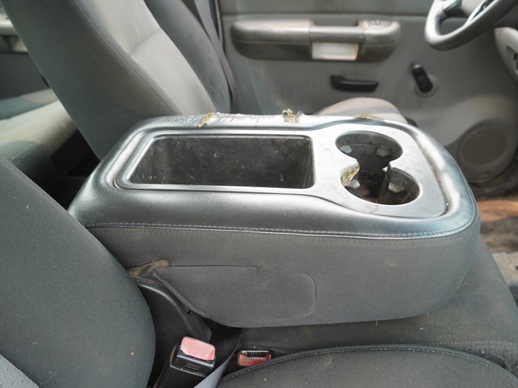 2008-chevrolet-2500-image-47