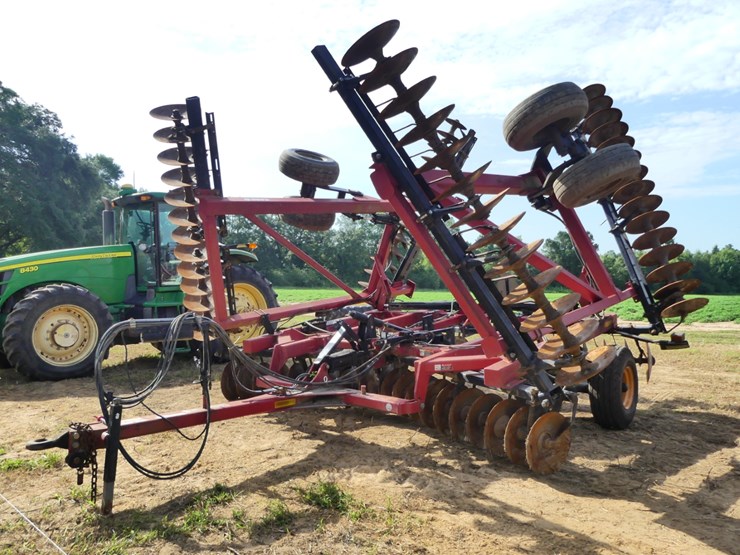 case-ih-340-image-2